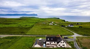Trumpan Cottage - Image 2