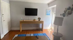 Cozy 1 bedroom apartment - Image 5