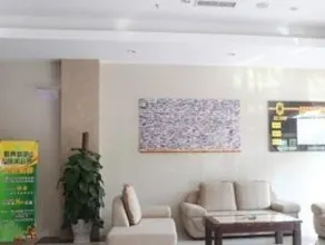 Super 8 Hotel Ningbo Beilun Yingxiu City Hengshan Roa - Image 5