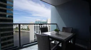 Brisbane City Apartment - Image 5