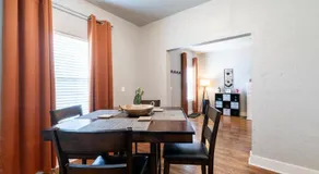 The Cozy Chickasha, Fiber WIFI, Washer & Dryer, Near DT Chickasha & Leg Lamp! - Image 3