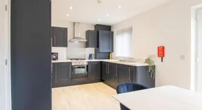 Beautiful Glasgow South Home - Pass the Keys - Image 5