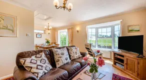 2 Bed in Seaford oc-l31115 - Image 2