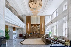 Qingdao Hualan Hotel - Image 2