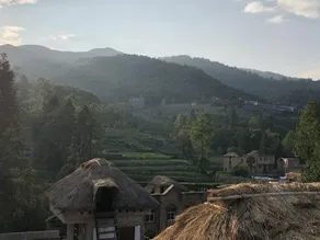 Yuanyang Duoyishu Scenic Area Inn - Image 3