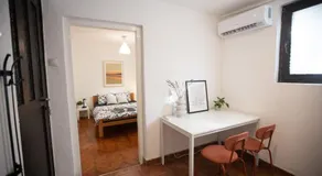 Tiny apartment - Image 2