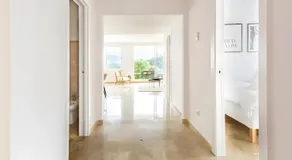 Luxury & Sunny Apartment with Breathtaking View in Marbella East - Image 3