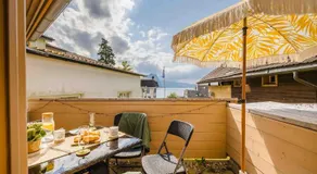 Chalet Oz Vitznau with Lake Lucerne Views - Image 4