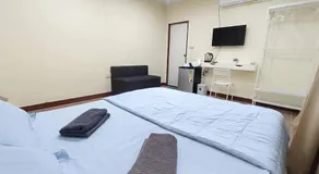 Thitikan Apartment - Image 2