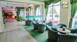 Hotel Gloria Palac - Image 2