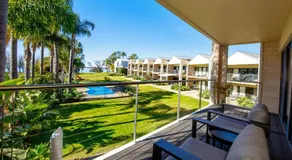 Elsinor Townhouse 1 - Image 3