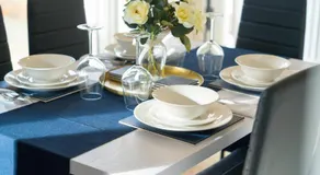 Charming & Spacious City Centre House - Perfect for Family & Contractor - Sleeps 8 - Image 4