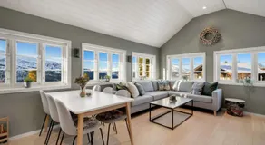 Panoramic View of Voss - Private Cabin & Patio - Image 3