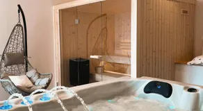 Bulles en Beaujolais Spa & Sauna - Image 5