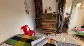 Bungalow, 2-minute walk to Bob Marley Museum - Image 5