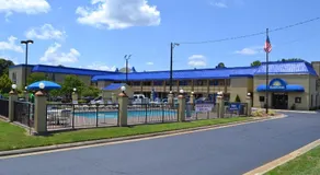 Rodeway Inn High Point - Archdale - Image 5