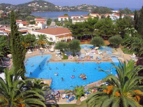 IONIAN PARK - Image 3