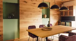 Pomella's Guesthouse - Image 5