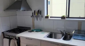 Breezy entire 2 bedroom unit top floor next to UQ - Image 5
