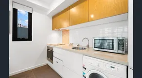 Hi 5 star luxury Adelaide City Apartment - Image 5