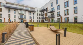 LUX Pastel Oasis Family Apartment with Parking & Gym by Renters Prestige - Image 4