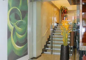 Sky Garden Hotel by RedDoorz - Image 5