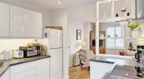 Castleton , Chichester - Image 3
