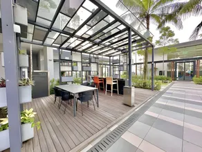 Grand Medini Residence by Stayrene  - Image 4