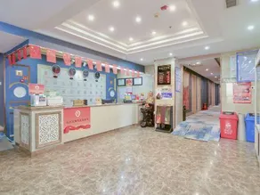 Lang Ting Business Hotel - Image 4