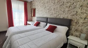 Hotel Prados - Image 2