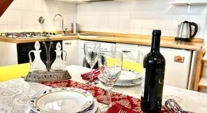 Florentine Style Central Apartments - Image 4