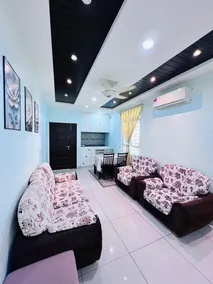 S PICE Arena Homestay - Image 4