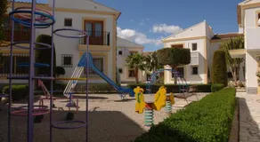 Sunny Coastal 1 Bed Apartment - Vera Coast: 2mins to Beach - Image 5