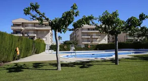 AT058 Comunidad con 2 piscinas, a 5 min a pie de la playa - Image 3