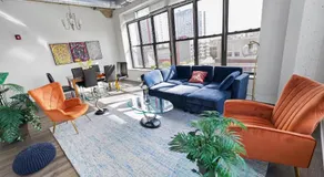 McCormick Place Luxurious and Spacious 3BR in Downtown Chicago with Optional Parking Sleeps 10 guests - Image 1