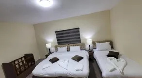 Petra Hills House - Image 2