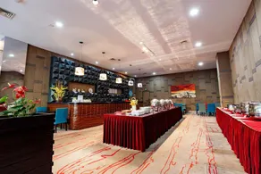 Sujia Jinlong Business Hotel - Image 2