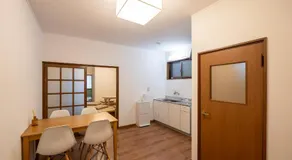 sumica apartments - Image 3