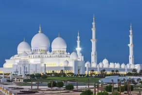 HILTON CAPITAL GRAND ABU DHABI - Image 1
