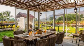 The Five Oaks by StayVista - Mountain View & Private Pool - Image 2