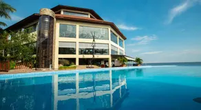 Malaika Beach Resort - Image 2