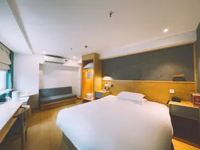 Hotel Harbour - Image 2