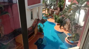 Ronne's Candy Floss Blue Lagoon villa - Image 3