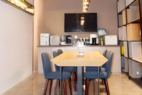 Home Inn Selected Qingdao May Fourth Square Xianggang Middle Road Aofan - Image 4