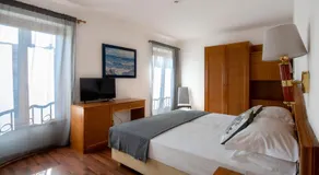 Hotel Metropole - Image 2