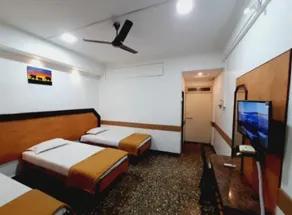 Hotel Ashray Residency - Image 5