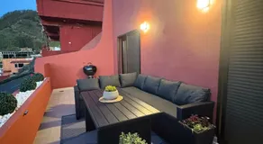 Apartamento moderno con amplia terraza y vistas al mar - Image 4