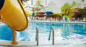 Sands Acapulco Hotel & Bungalows - Image 2