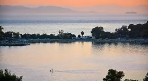 Vouliagmeni Stylish Homes by BluPine - Image 4