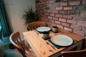 Modern flat in Cardiff Bay - Image 4